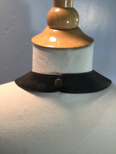 Load image into Gallery viewer, red/ leather collar
